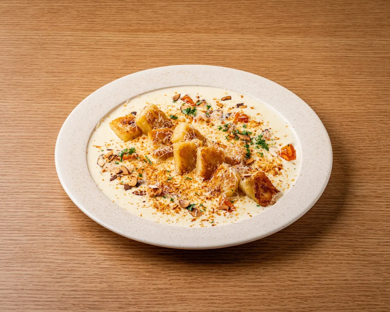 Menu introduction for Cotto e Ricotta and cream potato gnocchi