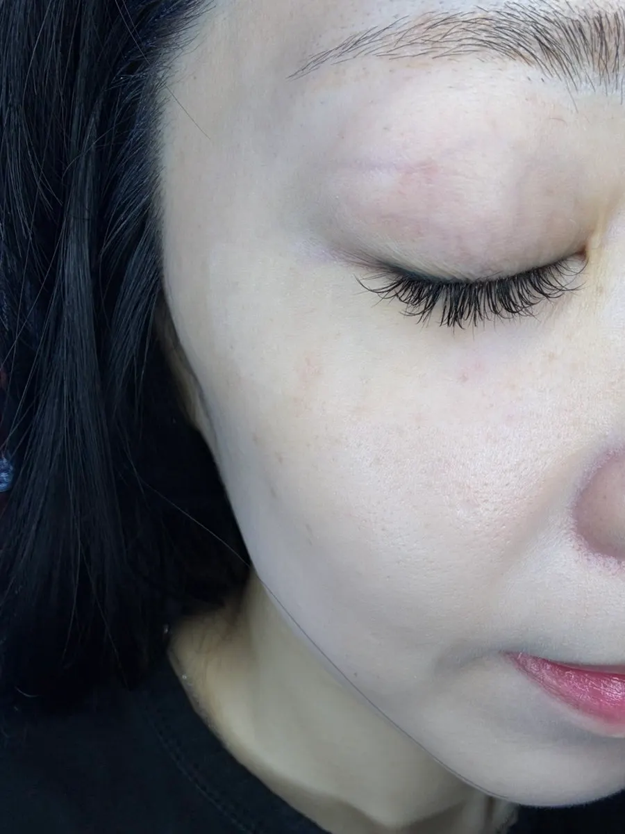 Eyes after the Munjeong Station LED lash extension treatment