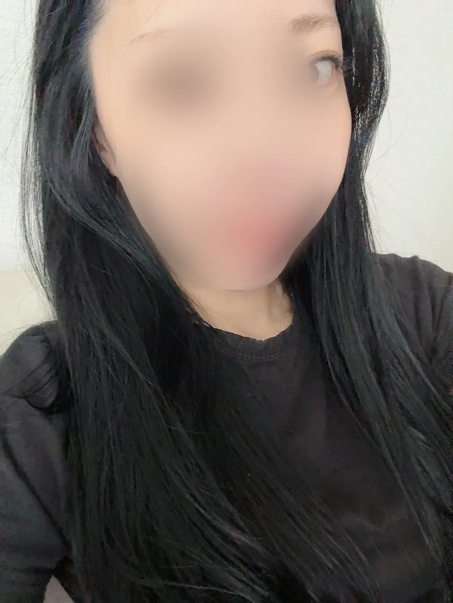 Results of the Munjeong-dong LED lash extensions still full after weeks