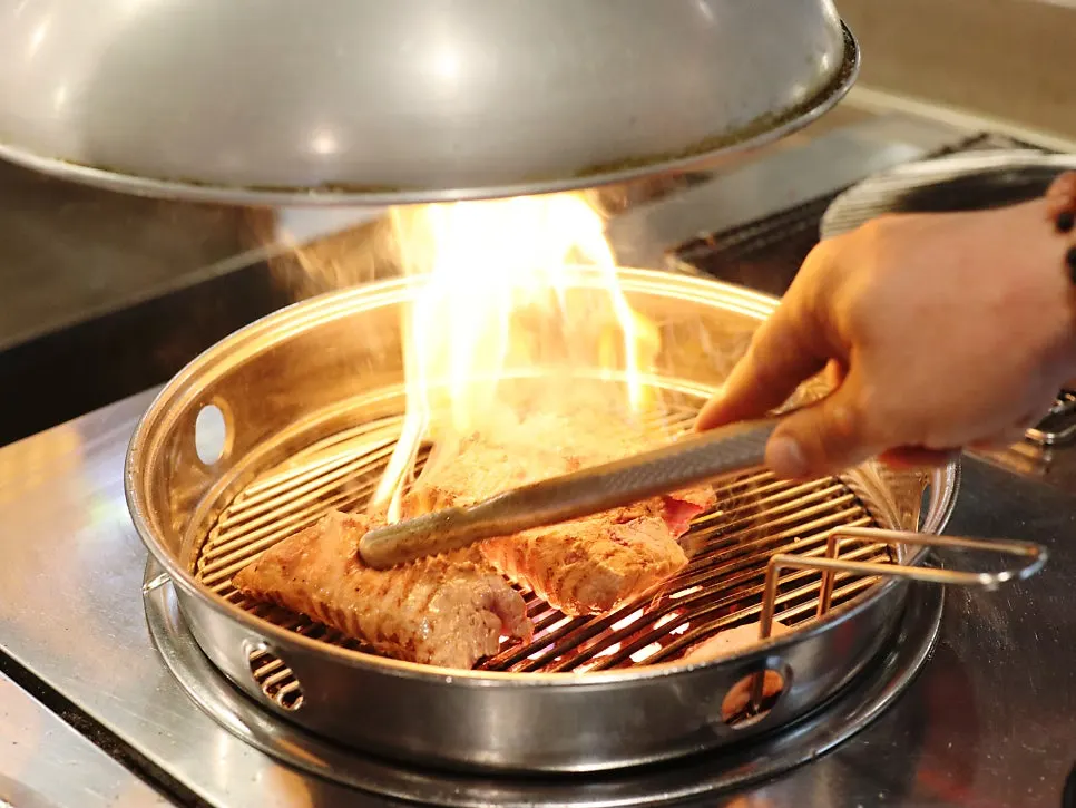 숙성 흑돼지 그릴링 과정