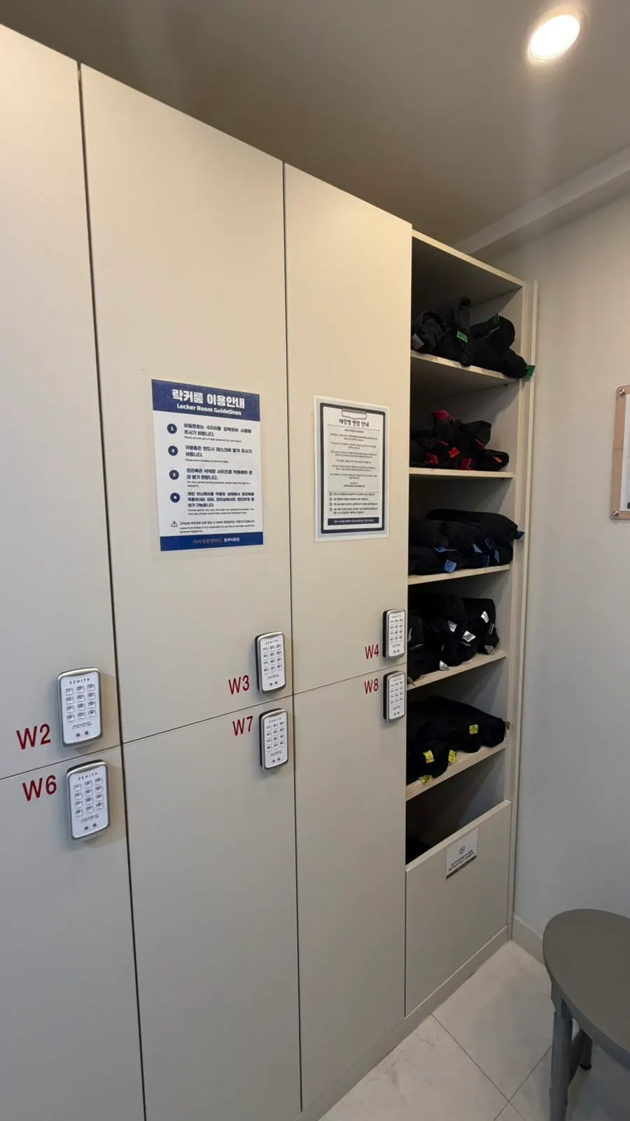 Separate changing rooms for women and men at Labiche Foot & Body