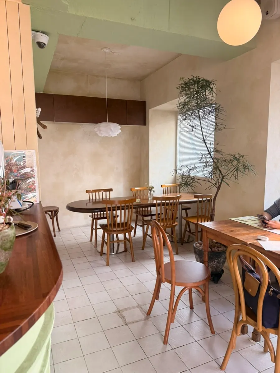 Cozy indoor seating at Le Bon Goûter