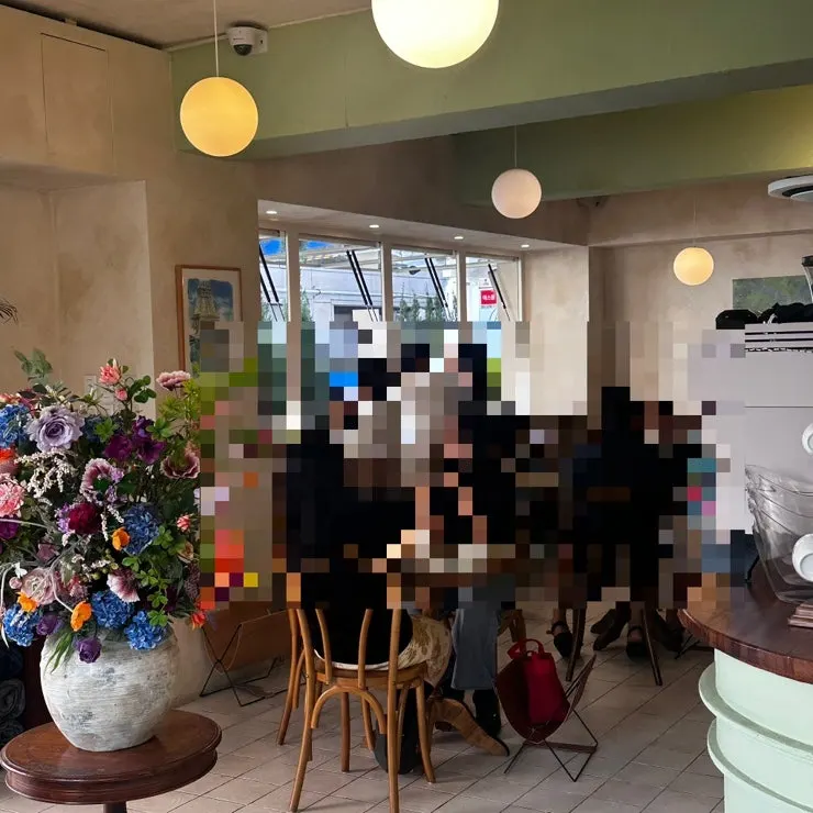 르봉구떼 매장 내부 전경