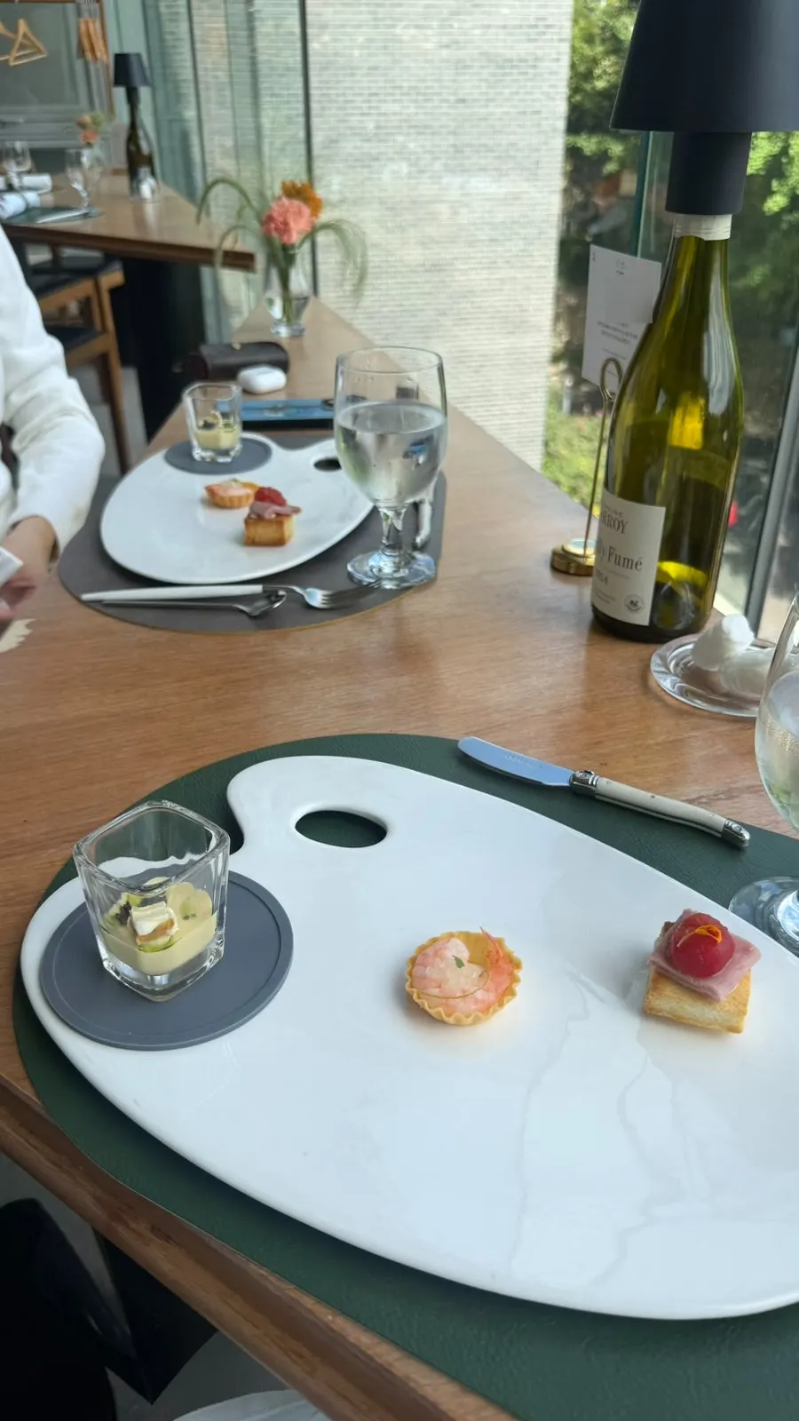 Amuse-bouche plate from the Le Cochon lunch course