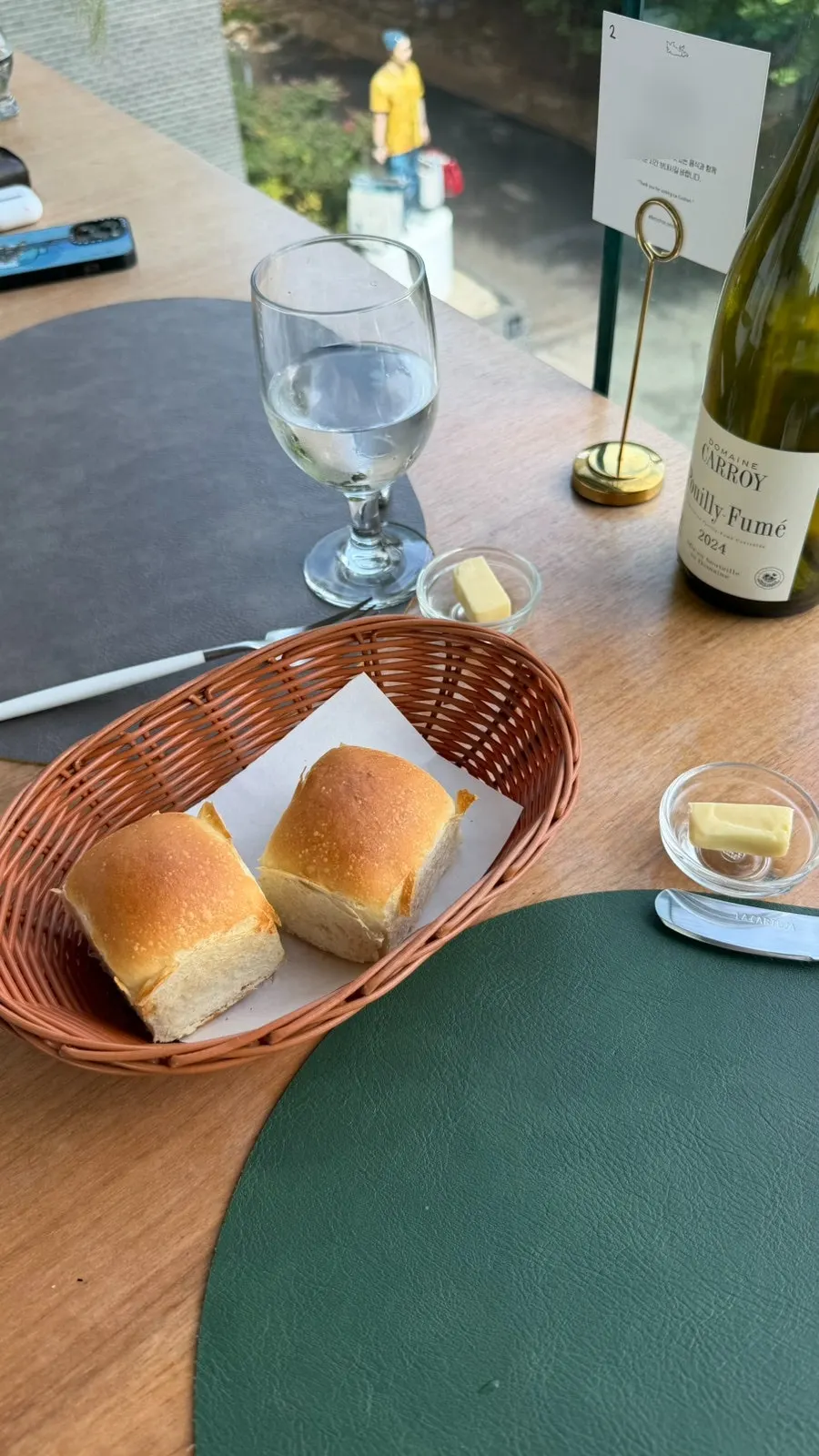 Amuse-bouche served together on one plate