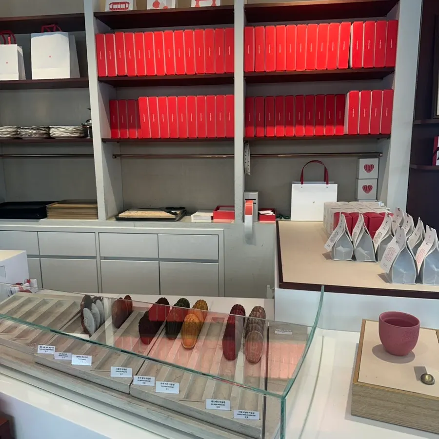 Display case of Remangdore's baked treats and bakery items
