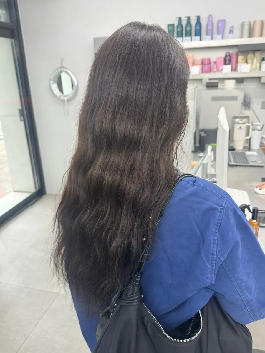 Back view of the red-free matte brown color