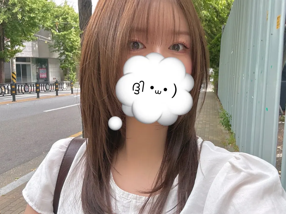 Close-up of the milk brown color