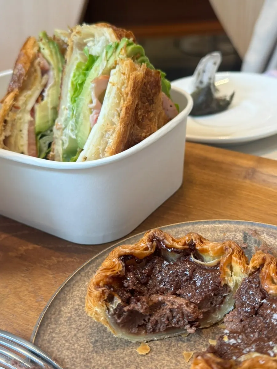 Lemangdoré choco egg tart