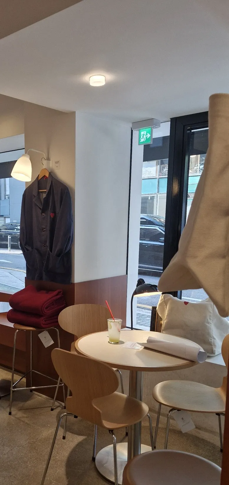Cozy arrangement of tables and chairs