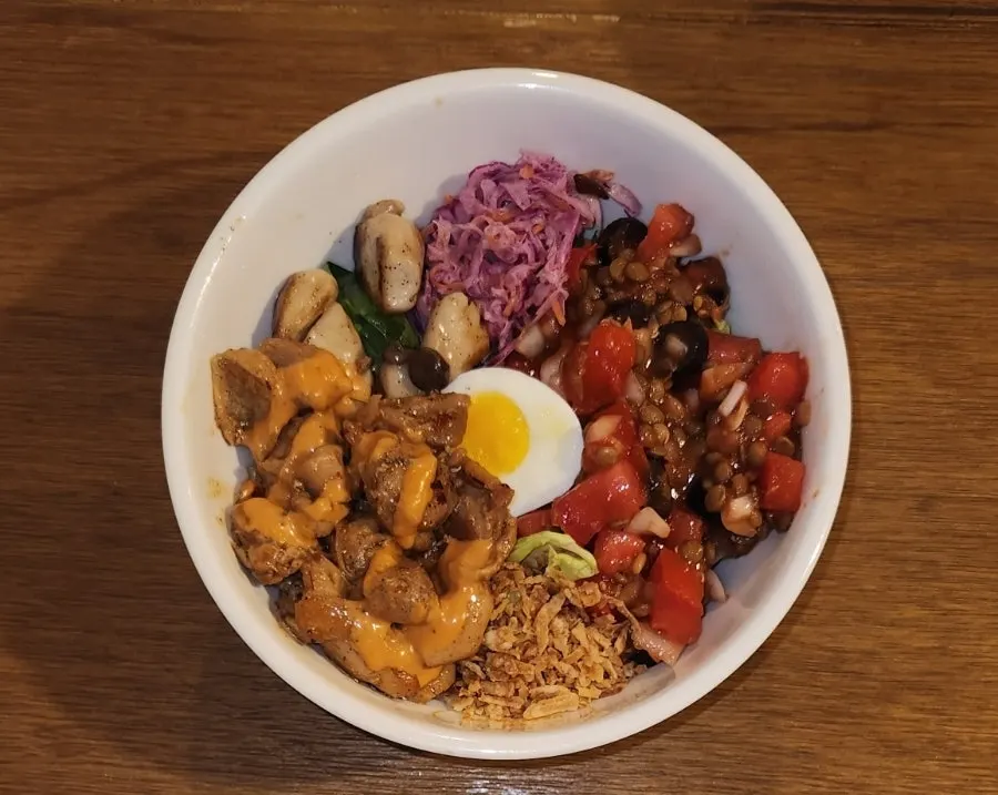 The salsa bowl ordered by a friend at Le Vegie Wang