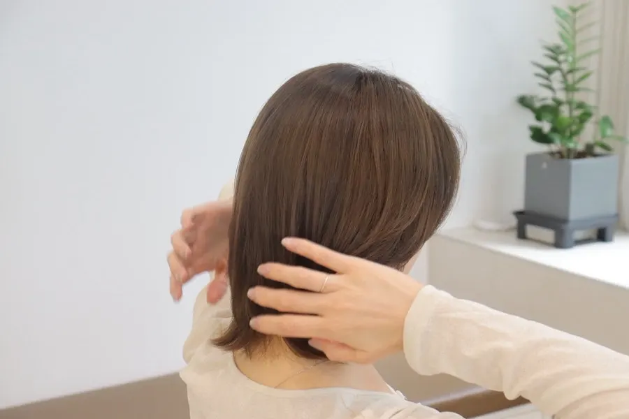 Grayish brown color looking different under various lighting