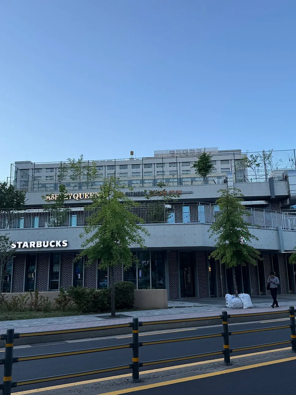 리안헤어 명지대2호점 외관