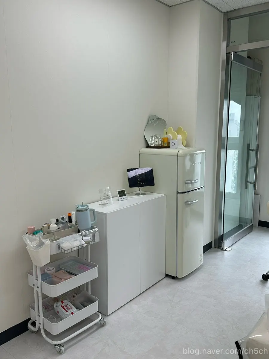 Photo zone interior inside ReBloom Beauty