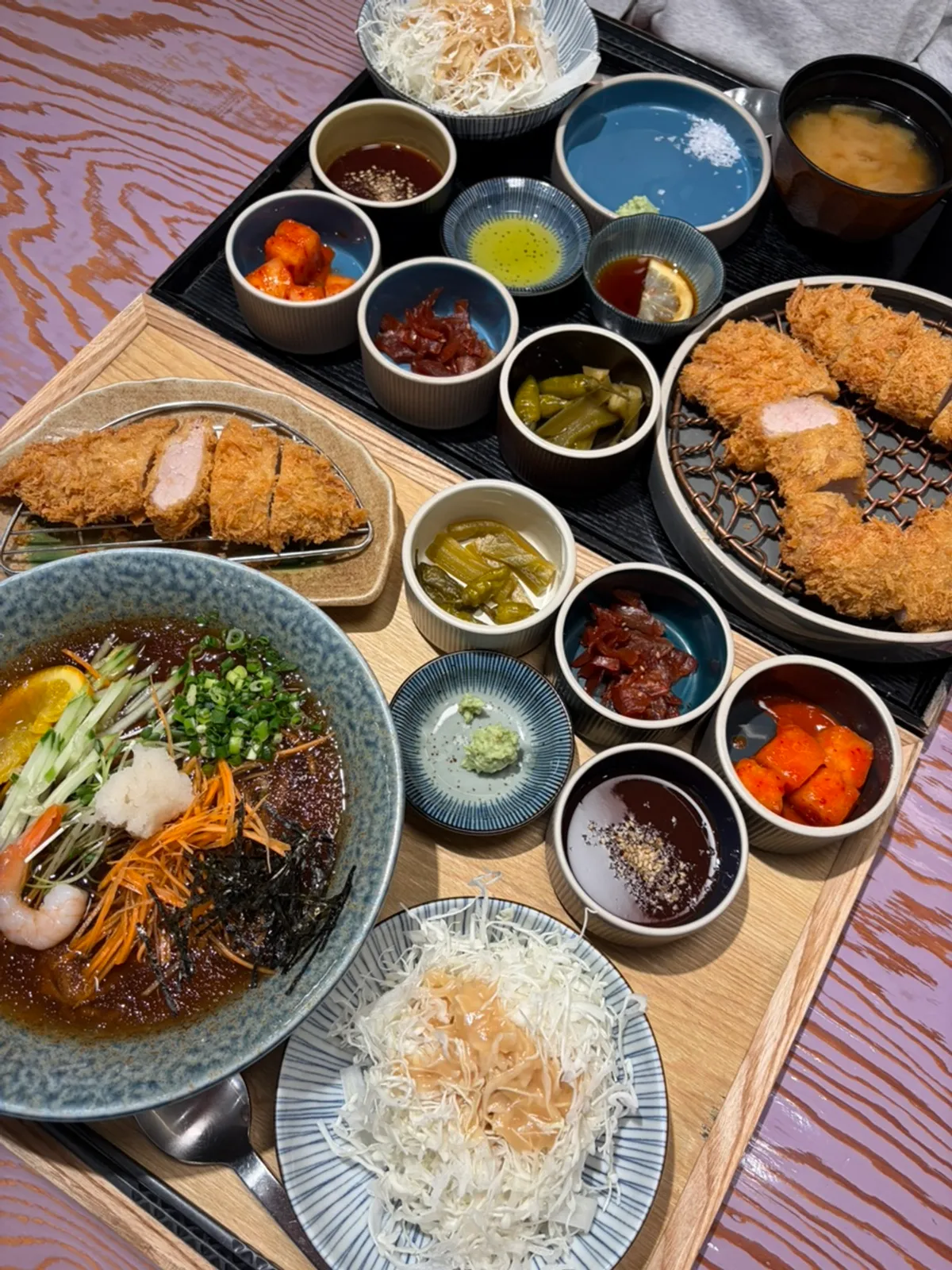리애 프리미엄 히레카츠 정식 대표 사진