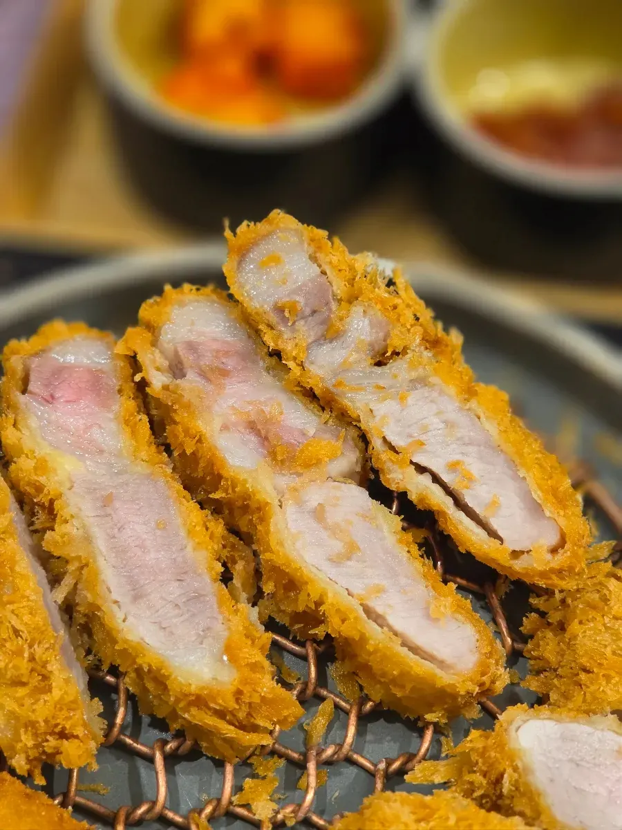 Cross-section of special loin katsu fried from gabri top loin