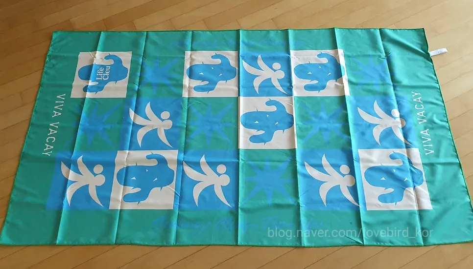 Lifeclue Beach Towel spread out at home before use