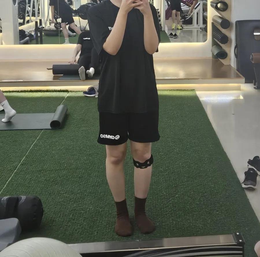Wearing the Powerhold knee brace