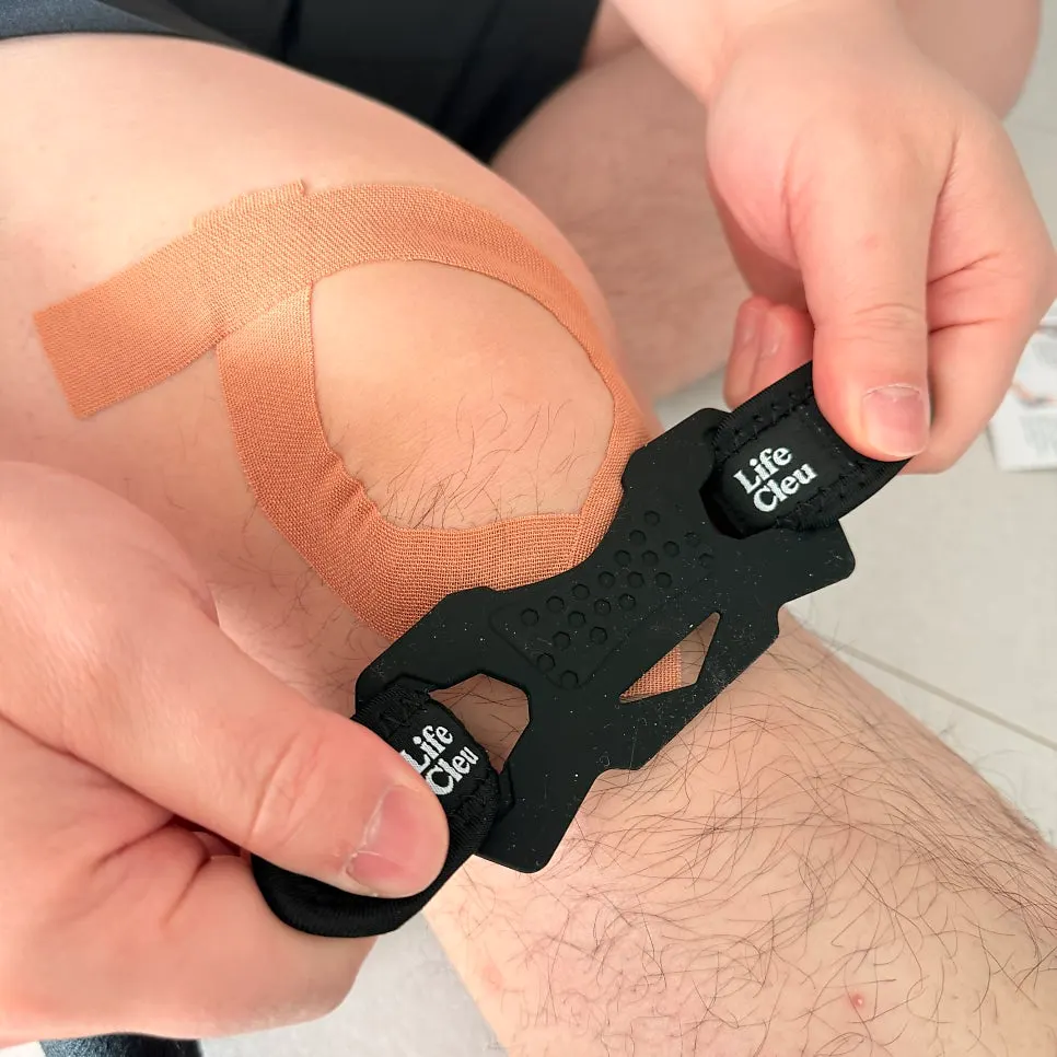 Knee taping and knee support fitting process
