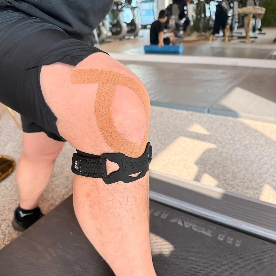 Getting ready for cardio at the gym