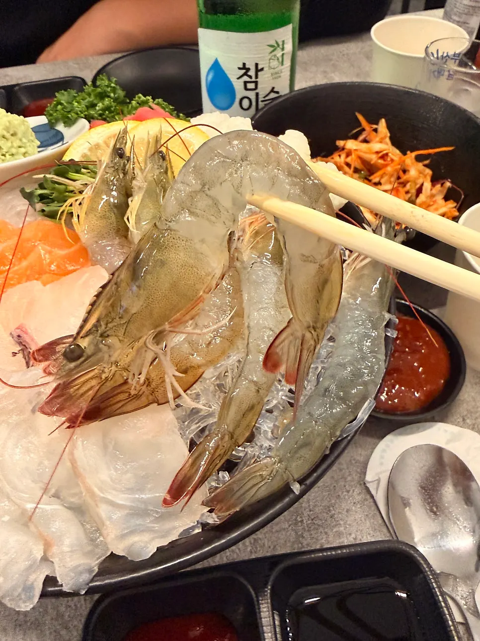 Aged mixed sashimi platter with flatfish, gizzard shad, sea bream, and salmon