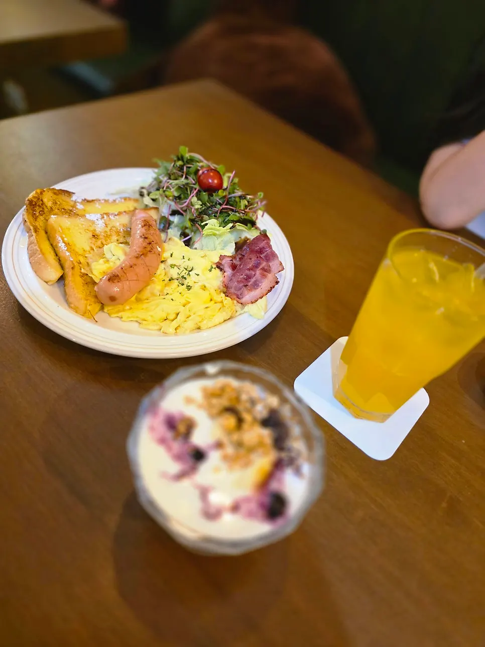 Close-up of the blueberry yogurt bowl