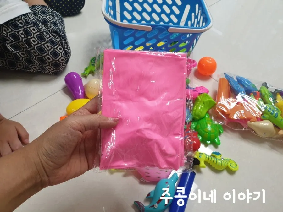 미니튜브와 바람 넣는 미니펌프