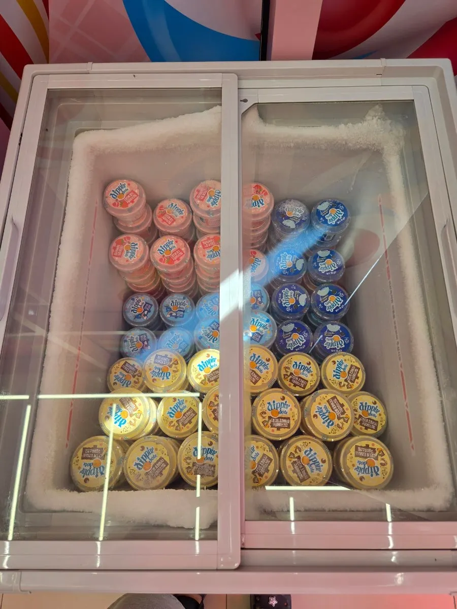 Freezer corner with dip 'n dots ice cream