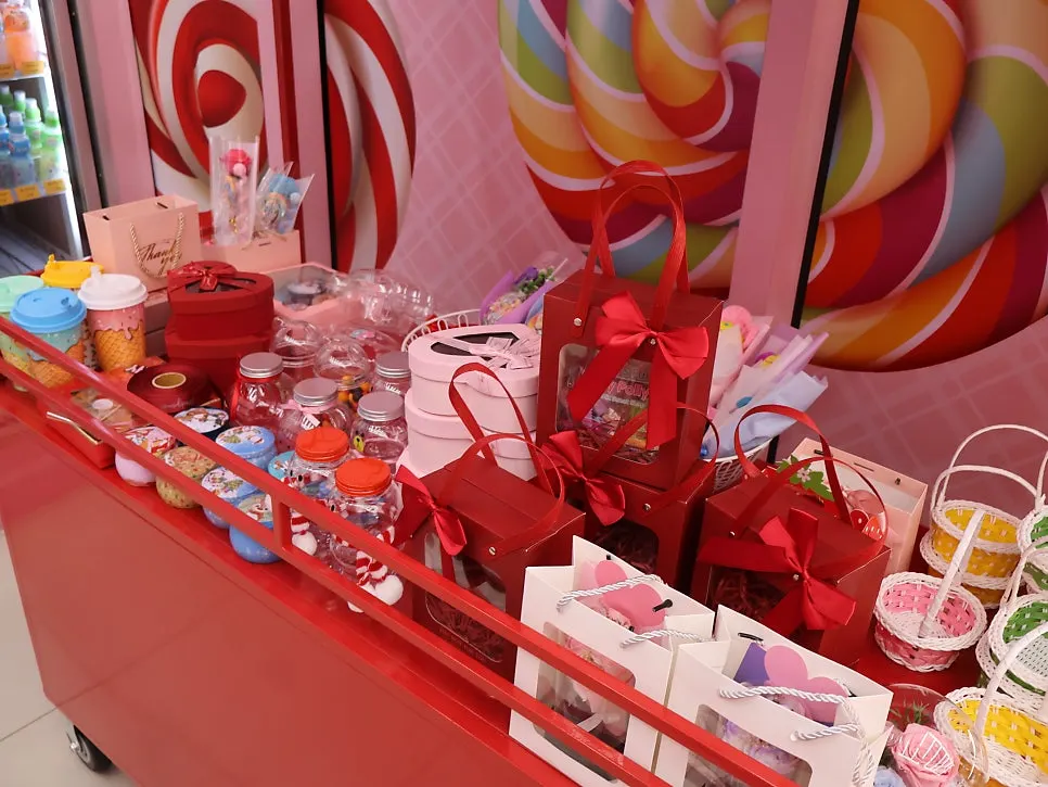 Overview of the pick-your-own jelly section