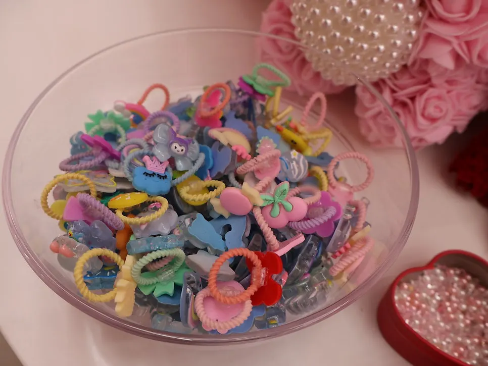 Decorative materials sold in small portions