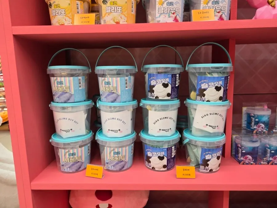 Shop corner featuring both slime and jelly