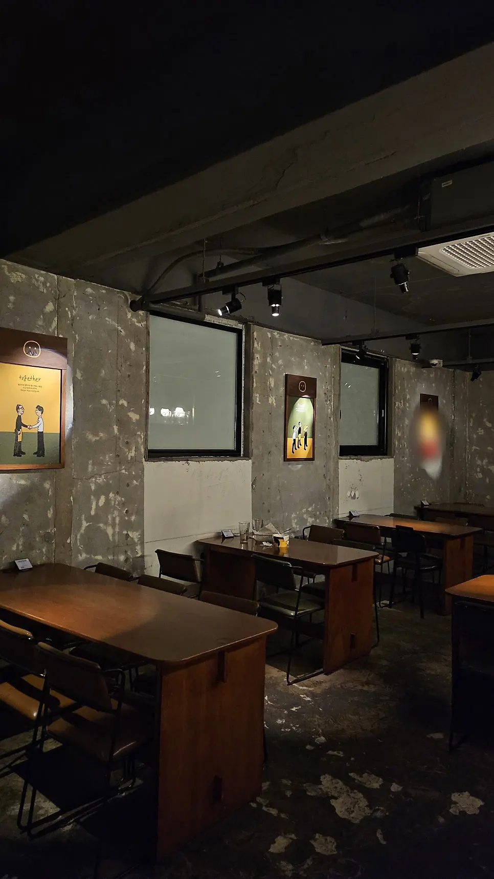 Seating with wooden furniture at Long Time No See Dangsan Branch