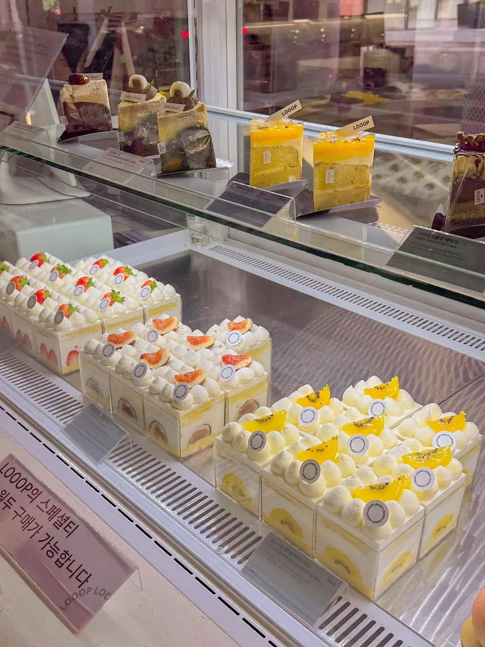 Bread corner with vegan bakery items included