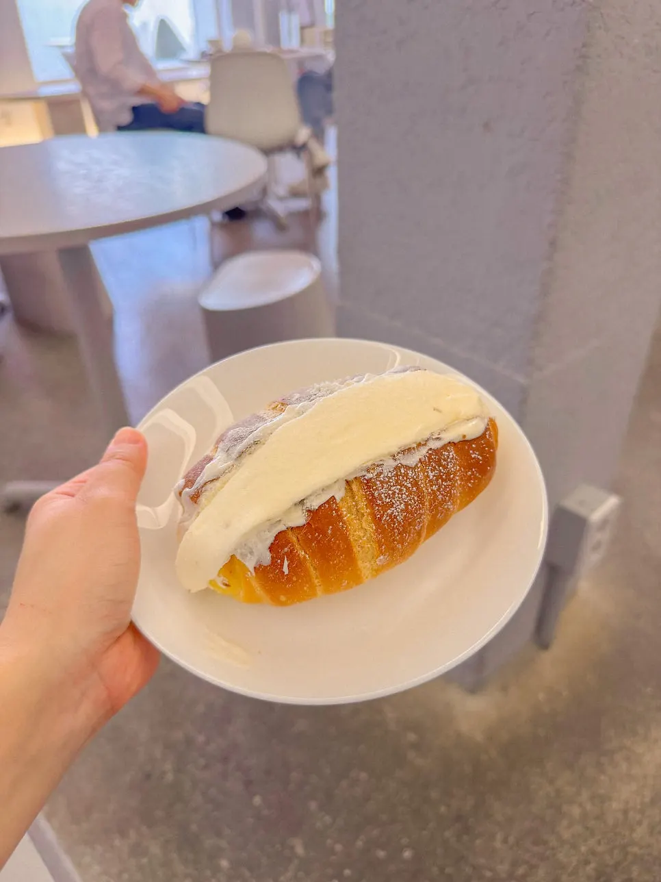 Cross-section of the cream salt bread with a crispy bottom