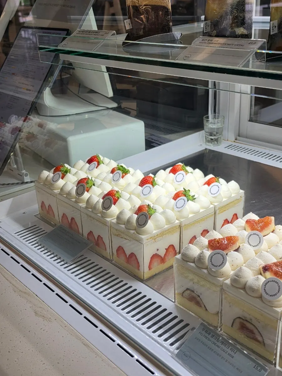 LOOOP Bakery seating and window view