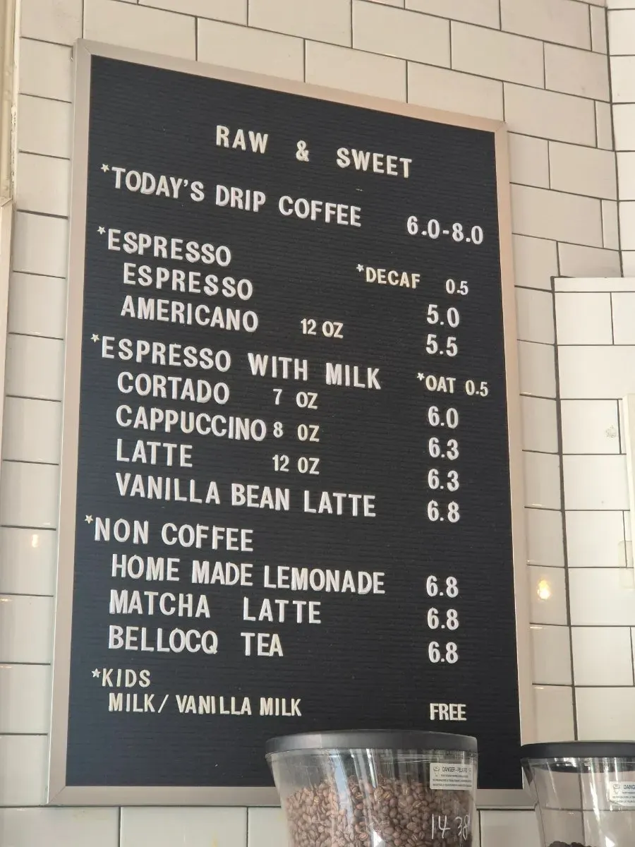 Outdoor seating at Low & Sweet Bakery