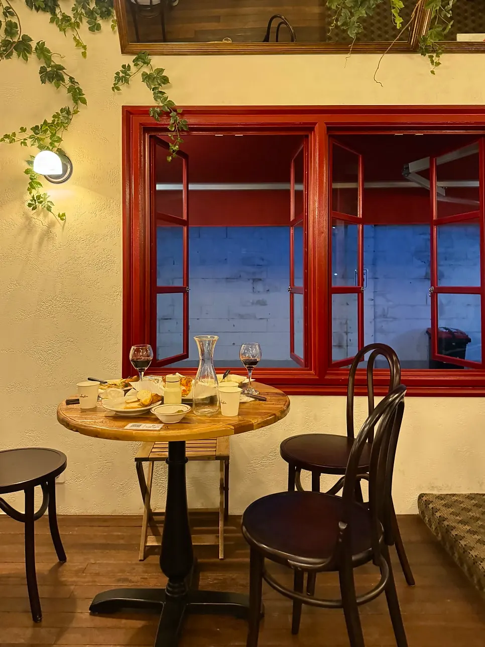 Warm, cozy interior of Low Five Anguk
