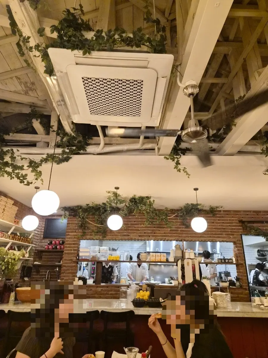Restaurant interior decorated with tasteful props