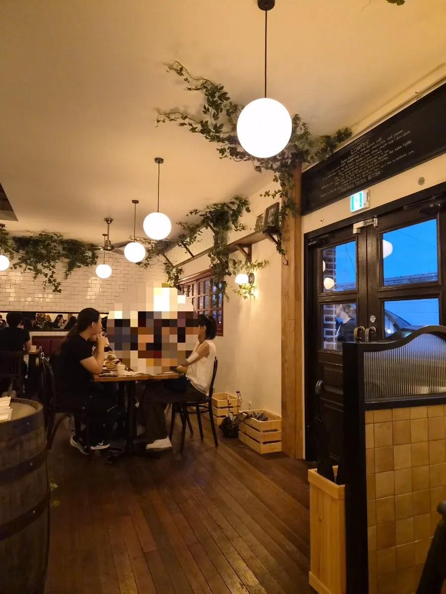 Window-seat atmosphere at Low Five Anguk