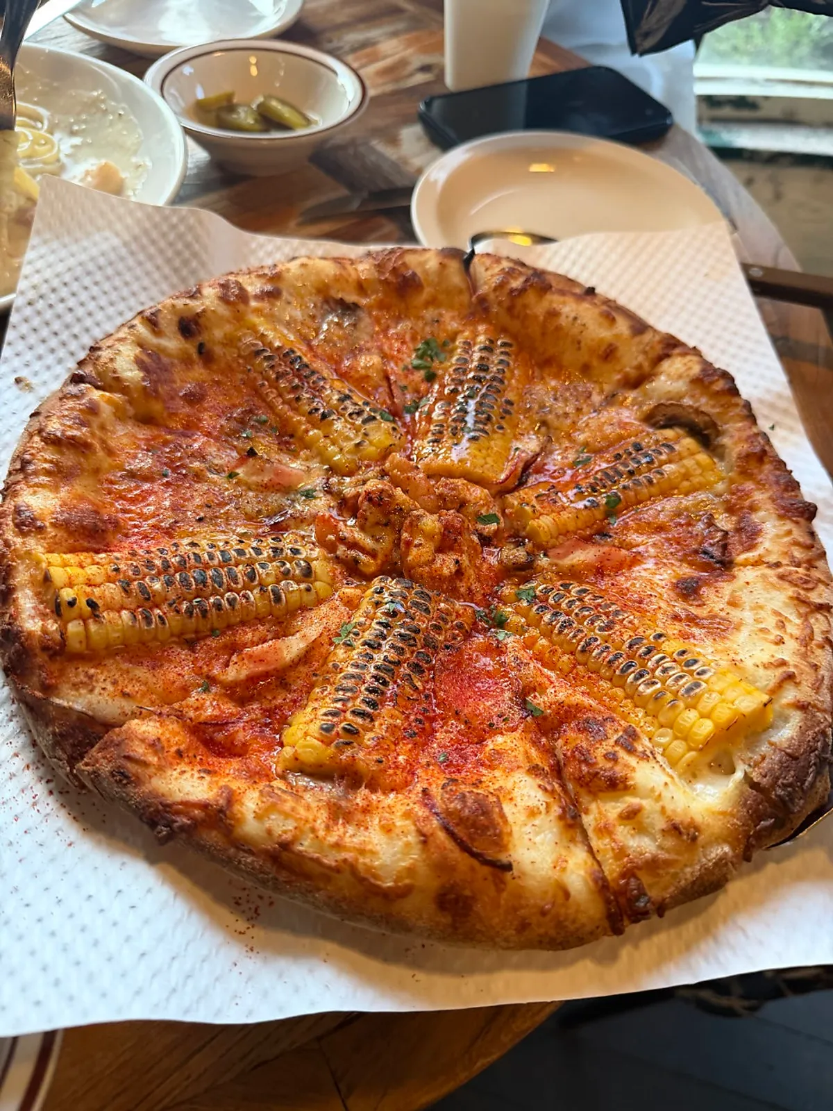 Photo from a visit to Low Five, a wood-fired pizza restaurant in Haenggung-dong