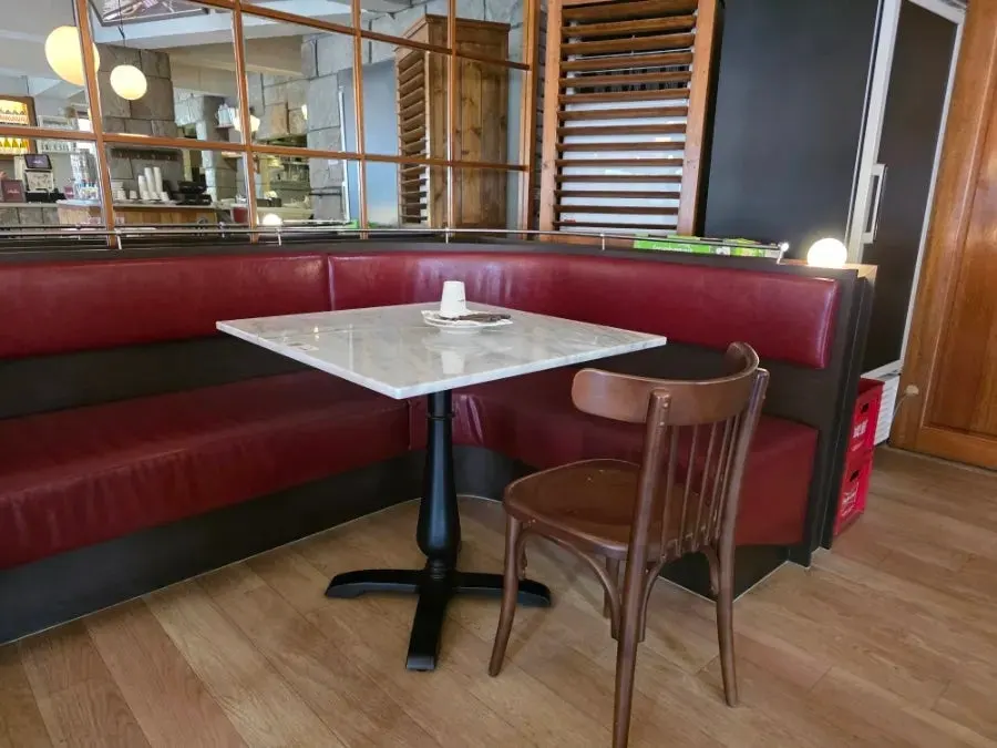 Interior seating at Low Five Sinpung