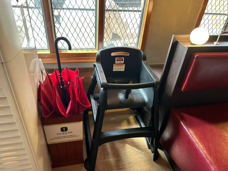 Restaurant aisle wide enough for a stroller