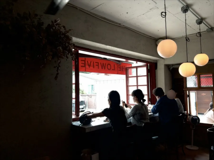 Sunlit window seating