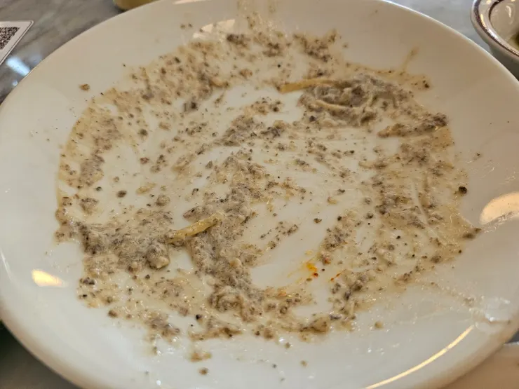 싹 비운 접시들