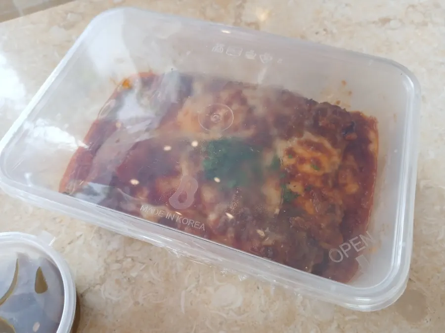 Classic lasagna opened at home