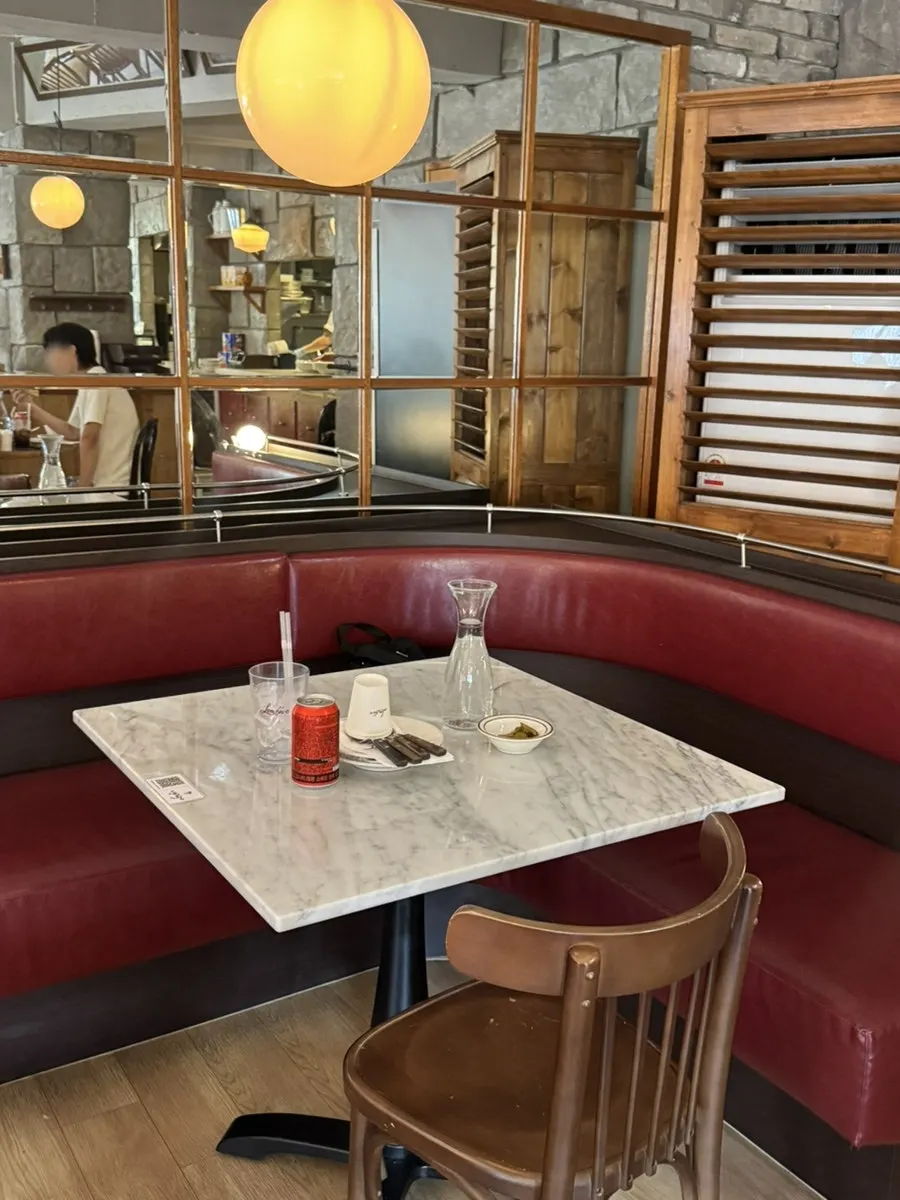 Sofa seating at Low Five Sinpung
