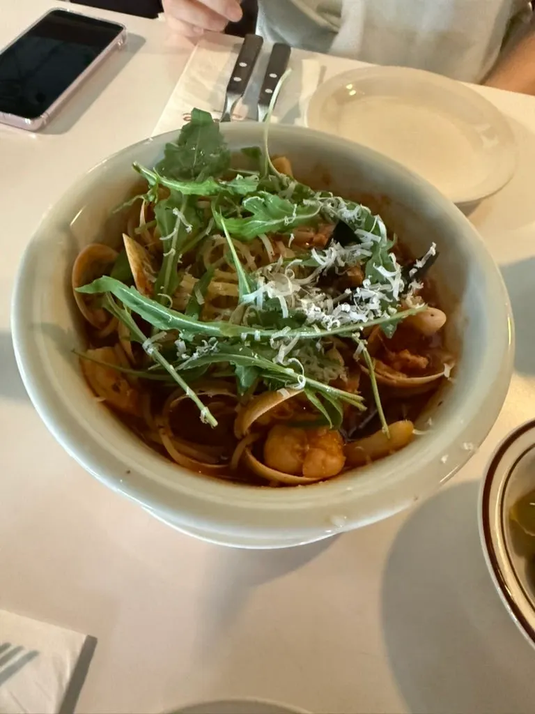 Tomato-based Hot Pot Pescatore pasta