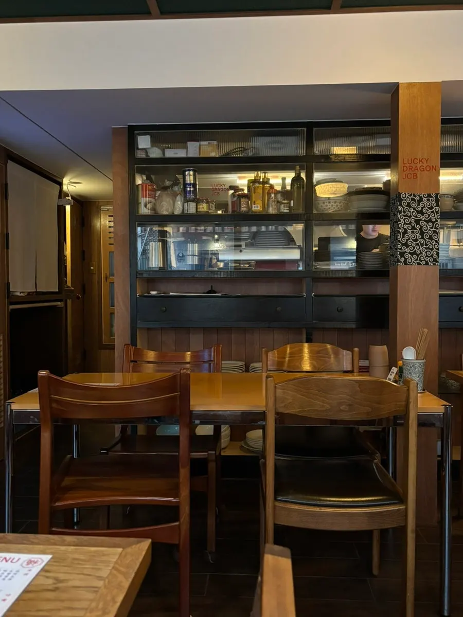 Interior with the feel of a small Japanese bar