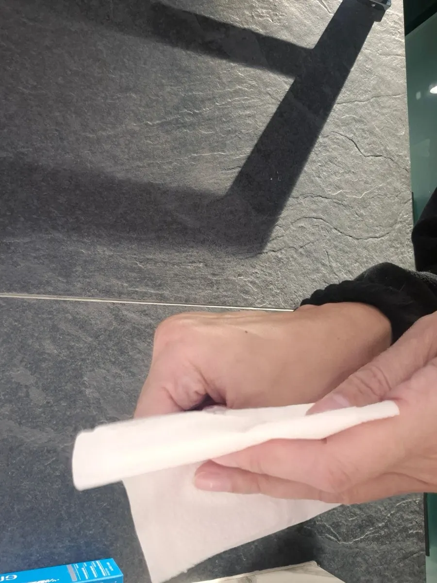 How to use it: spray water gel onto toilet paper