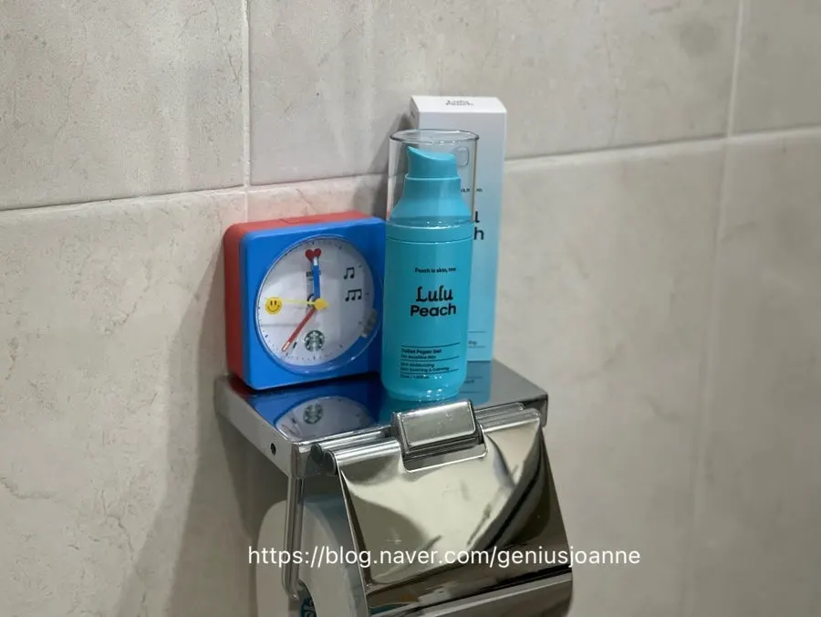 Lulu Peach Water Gel Bidet in a bathroom